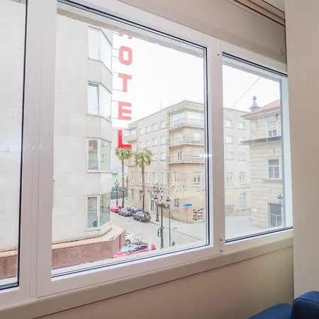 Ybh Alameda I Apartamento Vigo